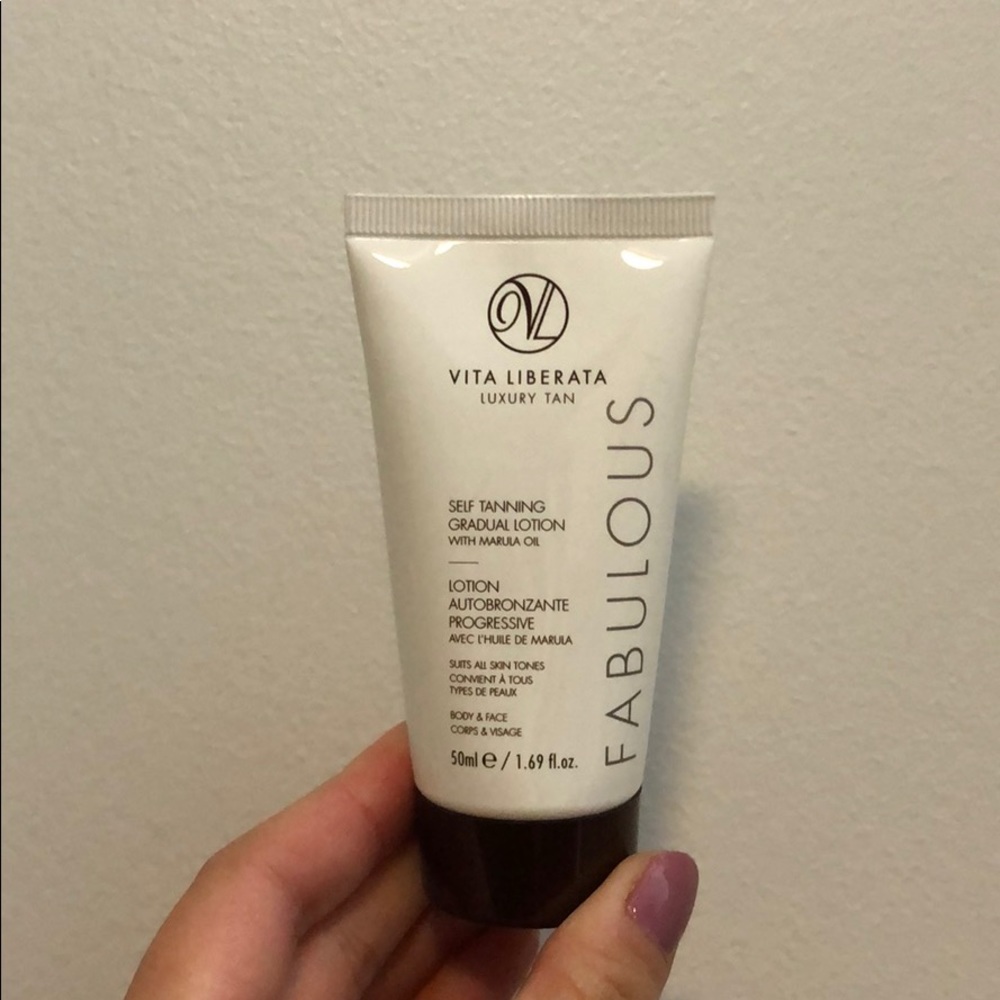 Self tanning lotion